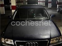 Usado Audi A6 193 CV (141 kW) 1999 Azul Familiar