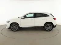 Usado Mercedes GLA250 AMG line 218 CV (160 kW) 2023 Blanco SUV