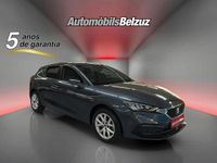 Usado Seat Leon Style 110 CV (80 kW) 2024 Gris Utilitario