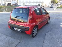 Usado Peugeot 107 68 CV (50 kW) 2007 Rojo Utilitario