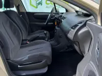 Usado Citroën C4 110 CV (80 kW) 2006 Marrón