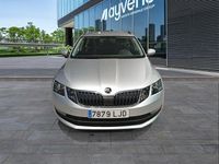 Usado Skoda Octavia Ambition 131 CV (96 kW) 2020 Gris Familiar
