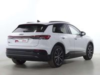 Usado Audi Q4 e-tron Ambiente 150 kW (204 CV) 2023 Blanco SUV