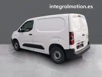 Usado Peugeot Partner 75 CV (55 kW) 2020 Blanco Monovolumen