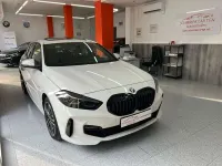 Usado BMW 116 M Sport 136 CV (100 kW) 2023 Blanco Utilitario