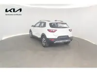 Usado Kia Stonic 100 CV (73 kW) 2025 Blanco SUV