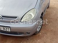 Usado Citroën Xsara Picasso 90 CV (66 kW) 2002 Gris / plata Monovolumen