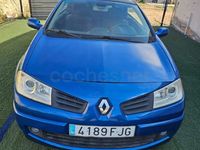 Usado Renault Mégane II Authentique 105 CV (77 kW) 2006 Azul Berlina
