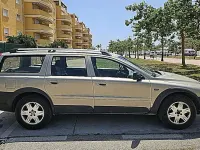 Usado Volvo XC70 Summum 185 CV (136 kW) 2005 Beige Familiar