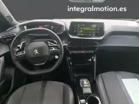 Usado Peugeot 2008 Allure 130 CV (95 kW) 2022 Naranja SUV