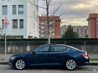 Usado Skoda Superb Ambition 120 CV (88 kW) 2018 Azul Berlina