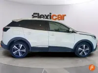 Usado Peugeot 3008 Allure 120 CV (88 kW) 2017 Blanco SUV