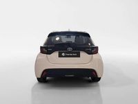 Używany Toyota Yaris Business Edition 116 KM (85 kW) 2021 Biały Hatchback