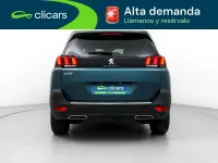 Usado Peugeot 5008 Allure 120 CV (88 kW) 2018 Amarillo SUV