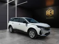 Usado Peugeot 5008 Active 131 CV (96 kW) 2022 Blanco SUV
