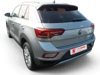 Usado VW T-Roc Life 115 CV (84 kW) 2022 Gris SUV