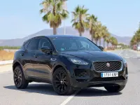 Usado Jaguar E-Pace R-Dynamic 180 CV (132 kW) 2018 Negro SUV