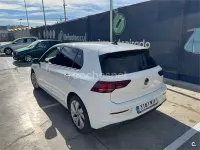 Usado VW Golf VIII 116 CV (85 kW) 2024 Blanco Berlina