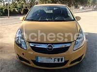 Usado Opel Corsa Essentia 75 CV (55 kW) 2007 Amarillo Berlina