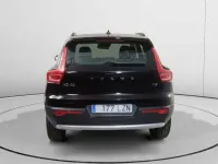 Usado Volvo XC40 129 HP (94 kW) 2022 Preto SUV