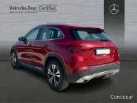 Usado Mercedes GLA200 150 CV (110 kW) 2025 Rojo SUV
