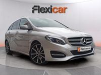 Usado Mercedes B200 139 CV (102 kW) 2018 Gris Monovolumen