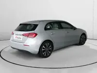 Usado Mercedes A180 116 CV (85 kW) 2021 Gris Berlina