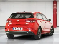 Usado Hyundai i30 120 CV (88 kW) 2024 Rojo