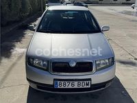Usado Skoda Fabia Comfort 75 CV (55 kW) 2000 Gris / plata Berlina