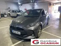 Usado Toyota Yaris Active 115 CV (84 kW) 2025 Gris Utilitario
