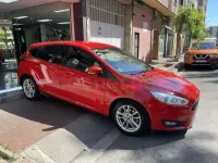 Usado Ford Focus Titanium 125 CV (91 kW) 2015 Rojo Berlina