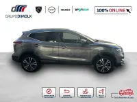 Usado Nissan Qashqai N-Connecta 140 CV (102 kW) 2021 Gris / plata SUV
