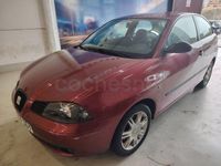 Usado Seat Ibiza Reference 75 CV (55 kW) 2005 Granate Utilitario