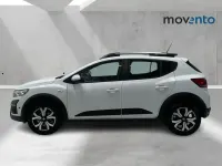 Usado Dacia Sandero Comfort 91 CV (66 kW) 2022 Blanco Berlina