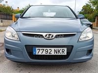 Usado Hyundai i30 Comfort 109 CV (80 kW) 2009 Azul Berlina