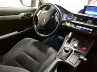 Usado Lexus CT200h Business Edition 136 CV (100 kW) 2020 Gris Utilitario