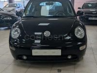 Usado VW New Beetle 150 CV (110 kW) 2005 Negro Utilitario