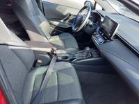 Usado Toyota Corolla Sport 180 CV (132 kW) 2022 Rojo Familiar