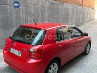 Usado Toyota Corolla Terra 90 CV (66 kW) 2007 Rojo Berlina