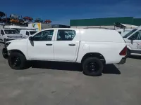 Usado Toyota HiLux 150 CV (110 kW) 2023 Blanco Pickup/Camioneta