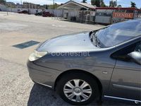 Usado Citroën C5 Exclusive 138 CV (101 kW) 2004 Gris / plata Berlina