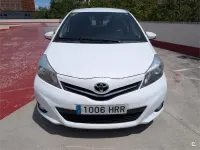 Usado Toyota Yaris City 99 CV (72 kW) 2013 Blanco Utilitario