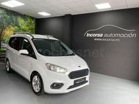 Usado Ford Tourneo Courier Titanium 100 CV (73 kW) 2019 Blanco Monovolumen