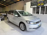 Usado VW Touran Advance 115 CV (84 kW) 2016 Gris / plata Monovolumen