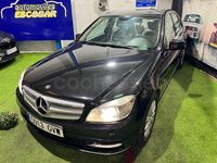 Usado Mercedes C200 Elegance 136 CV (100 kW) 2010 Negro Berlina