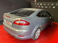 Usado Ford Mondeo Ambiente 140 CV (102 kW) 2007 Gris / plata Berlina