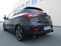 Usado Hyundai i30 Turbo 186 CV (136 kW) 2015 Gris / plata Berlina
