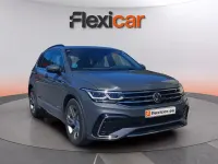 Usado VW Tiguan R-line 150 CV (110 kW) 2021 Gris SUV