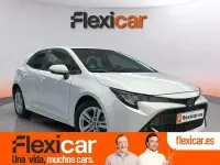 Używany Toyota Corolla Active 140 KM (102 kW) 2023 Biały Sedan/Limuzyna