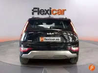 Usado Kia Niro 141 CV (103 kW) 2024 Negro SUV